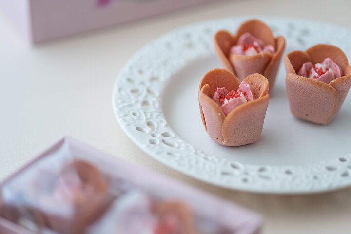 東京駅八重洲口にリニューアルオープン。新レシピ&新デザインで登場「TOKYOチューリップローズ」