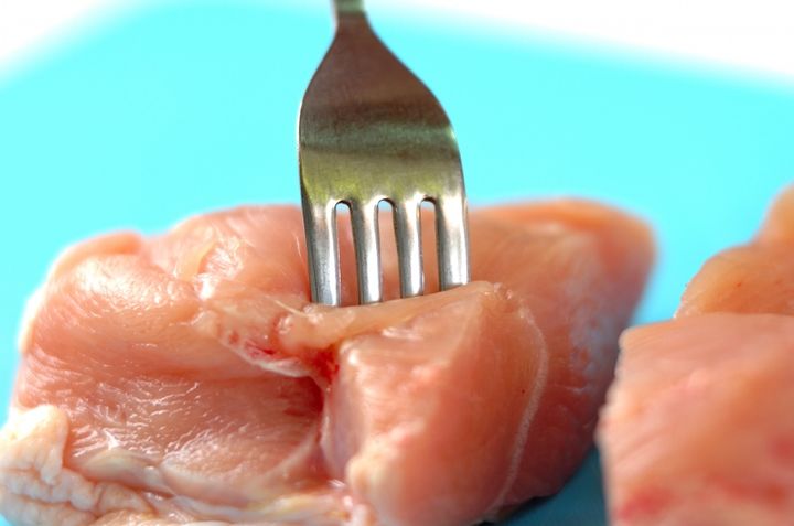 チキンのローズマリーソテーのサンドイッチの下準備1