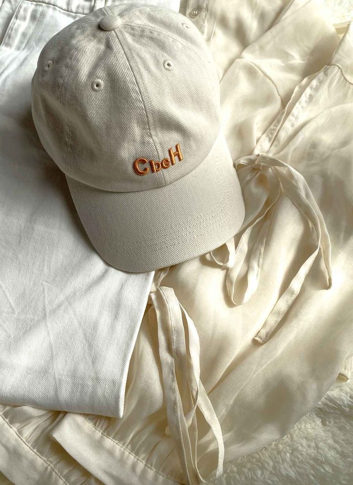 画像: 淡色コーデ