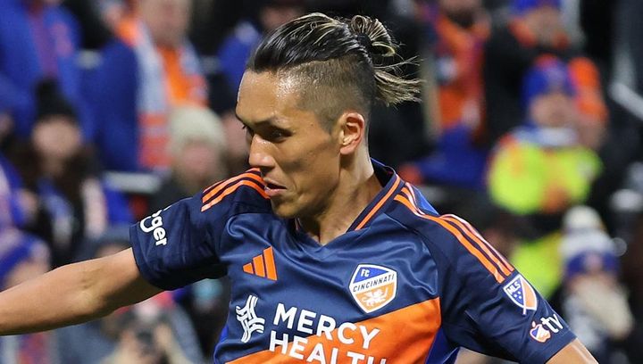 『無断欠勤』騒動があった31歳の元日本代表FW、アメリカで週間ベストイレブン選出！