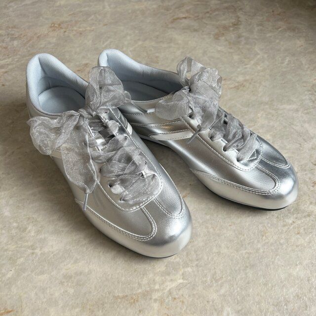 GU リボンスニーカー SILVER