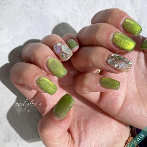 nail PLUS+が投稿したネイルデザイン [photoid:I0124766] via Itnail Design (747886)