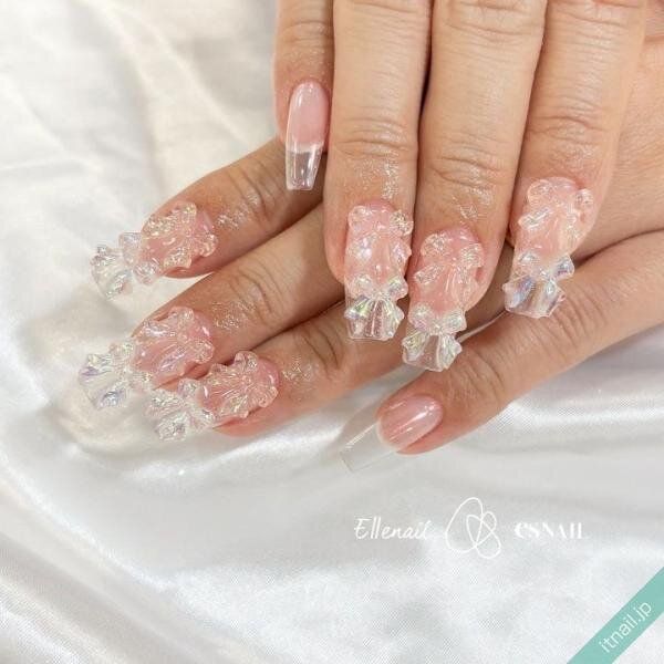 esNAILが投稿したネイルデザイン [photoid:I0130509] via Itnail Design (748018)