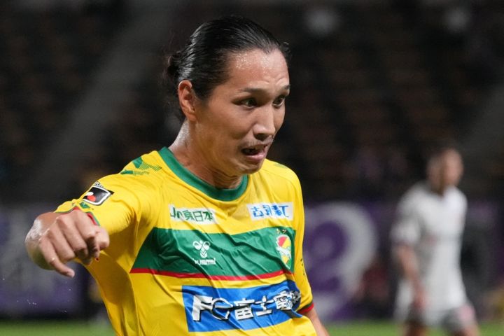 J2ジェフユナイテッド千葉FW呉屋大翔の落下…責任の所在はどこにあるのか指定管理者の株式会社札幌ドームに直撃