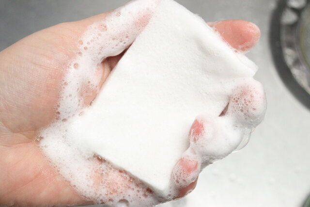 ダイソー キッチンシートスポンジ 泡立ち