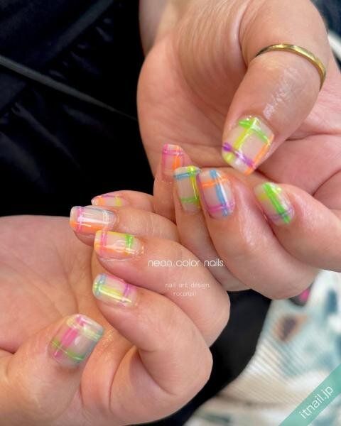 Roca Nailが投稿したネイルデザイン [photoid:I0130639] via Itnail Design (747968)