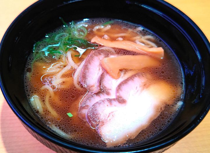 「本家 第一旭」監修の「醤油ラーメン」