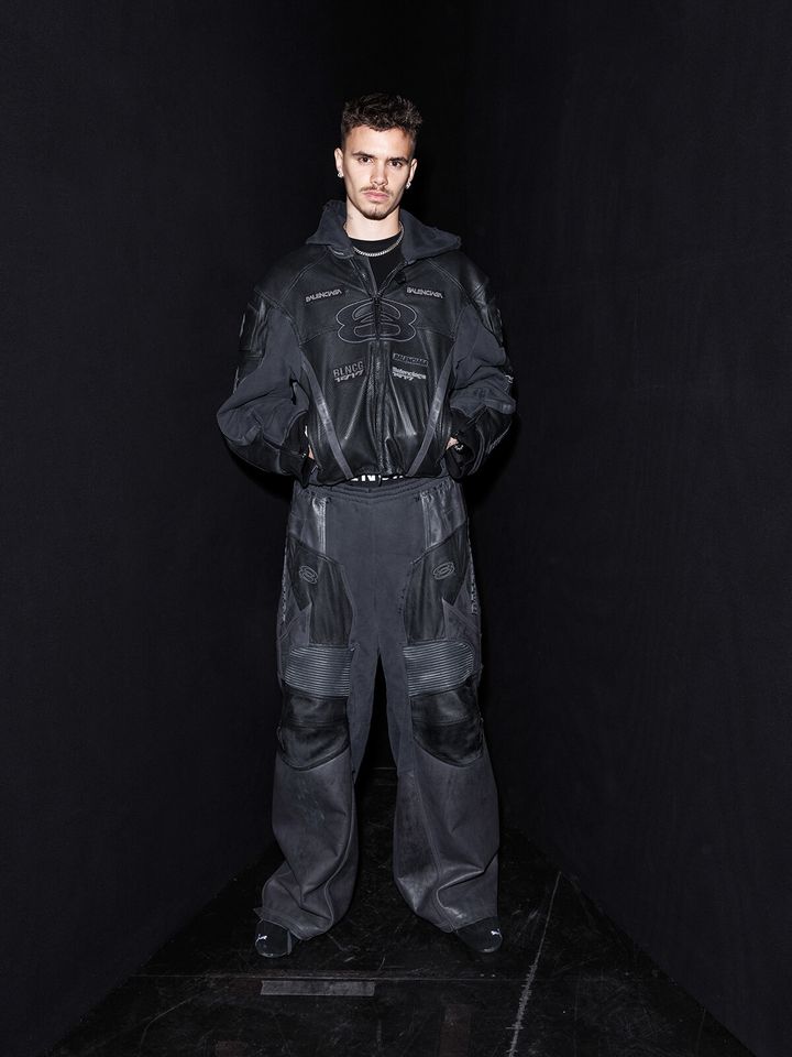 romeo-BALENCIAGA-WINTER-25-VIP-IMAGE_Romeo-Beckham.jpg