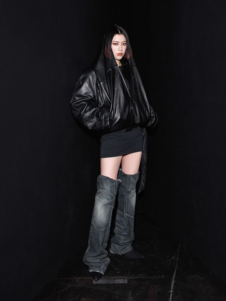 ayaka-BALENCIAGA-WINTER-25-VIP-IMAGE_Ayaka-Miyoshi.jpg