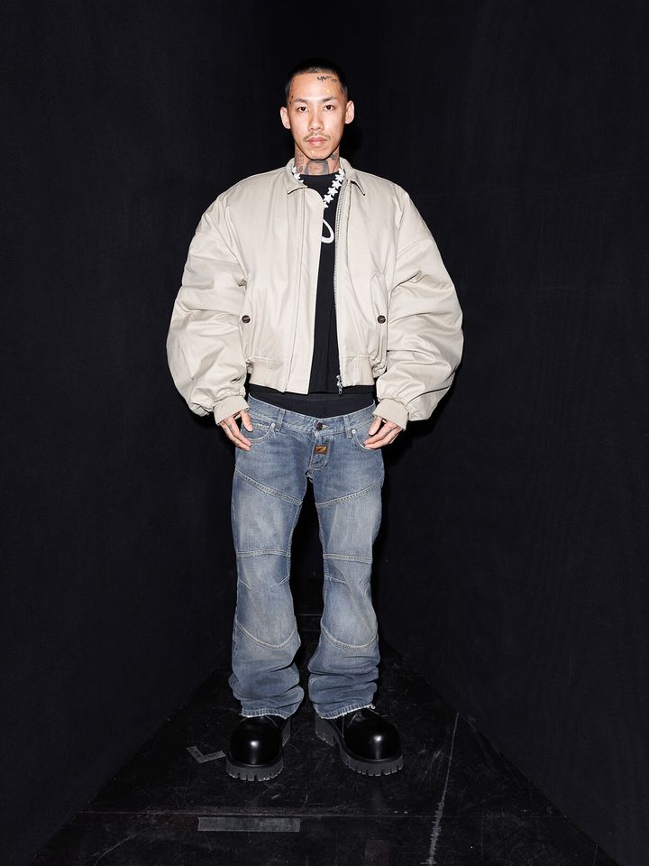 chiba-BALENCIAGA-WINTER-25-VIP-IMAGE_Yuki-Chiba.jpg