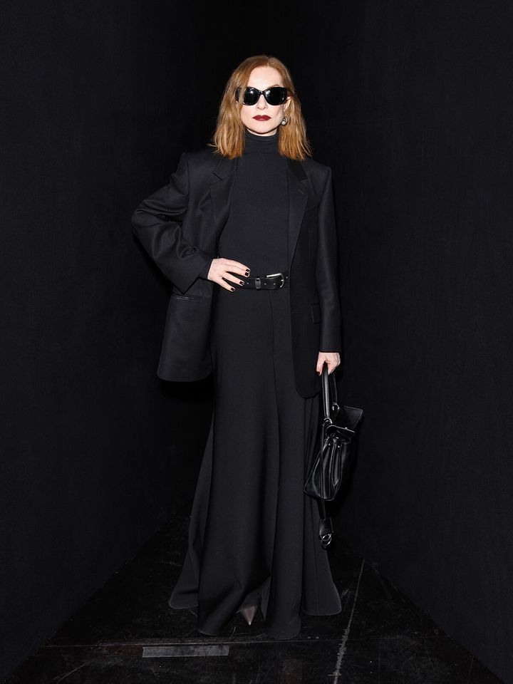 isabelle-BALENCIAGA-WINTER-25-VIP-IMAGE_Isabelle-Huppert.jpg