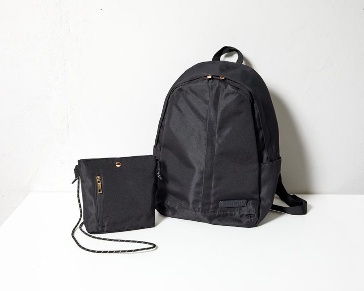 画像: 【quaranciel】「ショルダーバッグ付 フロント ジッパー リュック」（幅：29cm、高さ：42cm、マチ：12.5cm）¥7,920（税込）