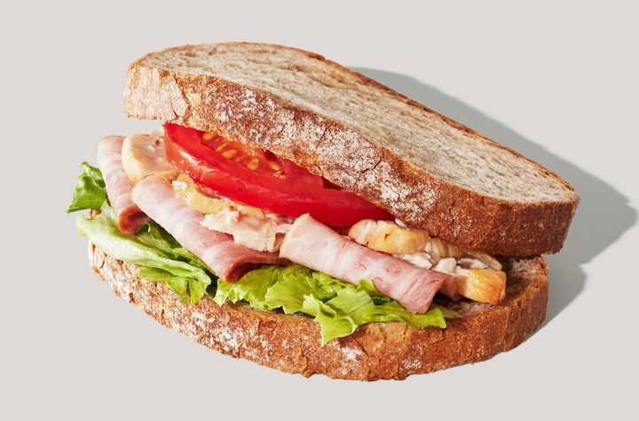 「クラブハウスサンド 石窯カンパーニュ」570円