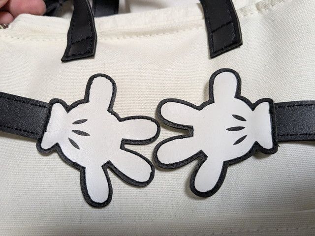 Areeamショルダーミッキーの手