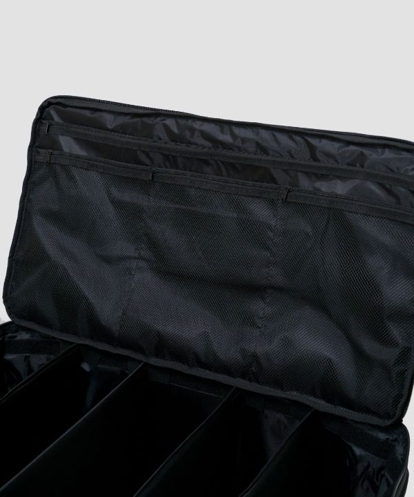 車中泊やキャンプに大活躍！変幻自在の魔法のようなソフトコンテナが優秀すぎる