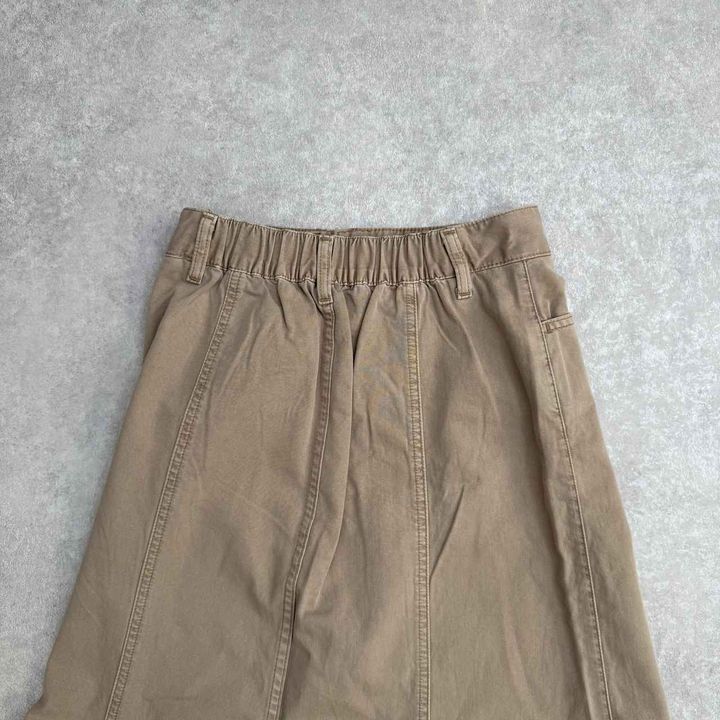 画像: 後ろはゴム