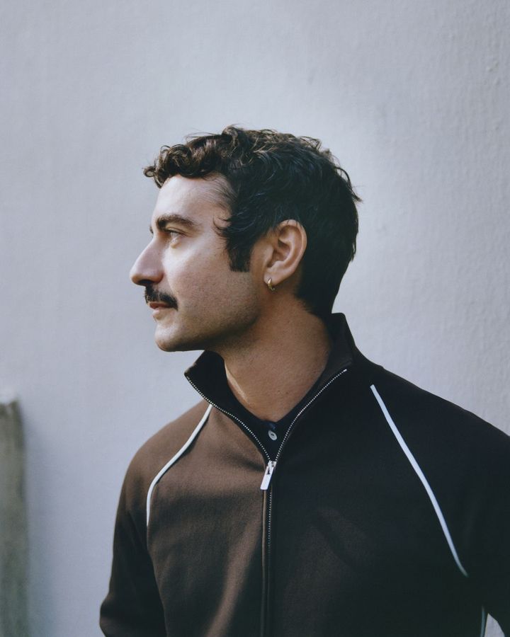 ダリオ・ヴィターレはミュウミュウからの移籍となる。