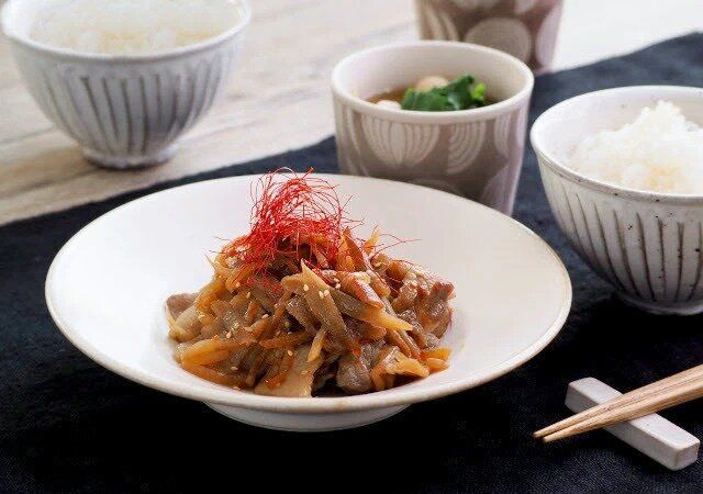 豚バラと大根のピリ辛きんぴら風炒め