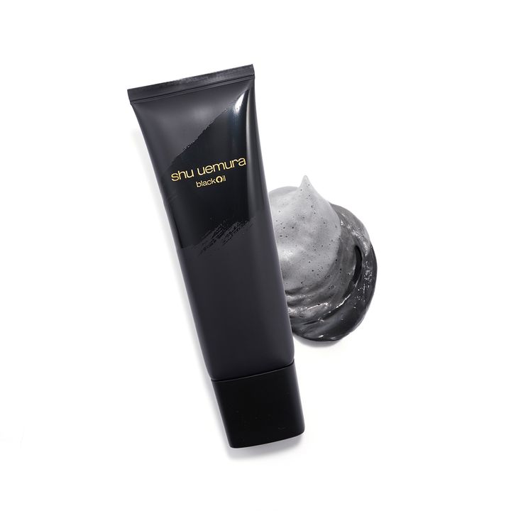 シュウウエムラ ブラック フレッシュ フォーミング マッド