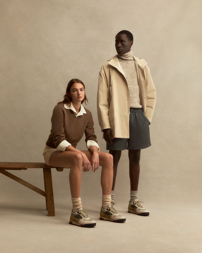 《クラークス オリジナルズ》の8th Streetコレクションに2025SSが登場！シューズ新モデル「ラドウ」と「サンダーランド」の新色をチェック