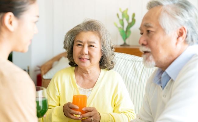 実家の両親が老々介護状態に！ 義実家同居の「嫁」の私が快く実家に行けるようなったワケ【体験談】