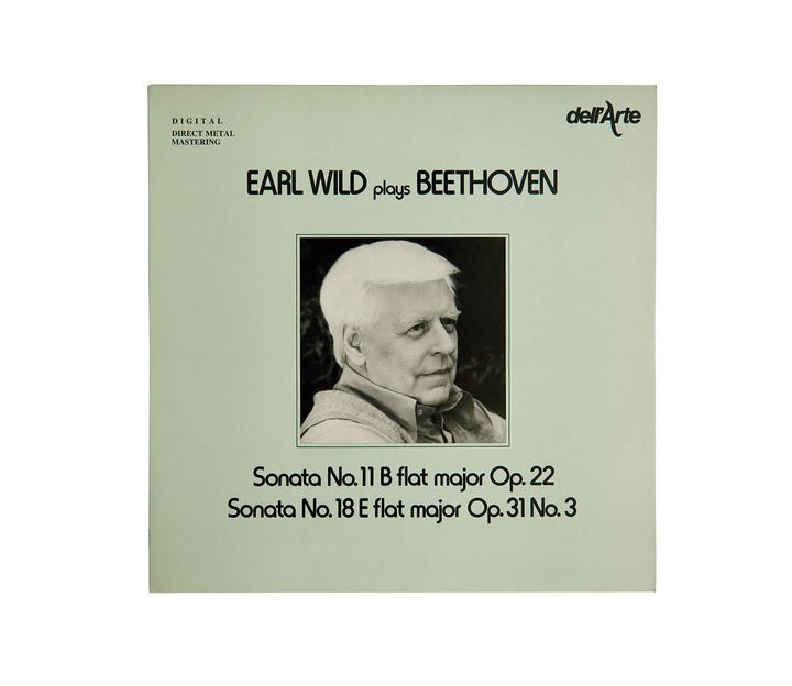 アール・ワイルドが演奏した、ベートーヴェン「ピアノ・ソナタ第11番 変ロ長調」レコードジャケット