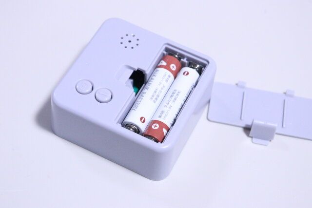 ダイソー キッチンタイマー4WAY 電池ボックス