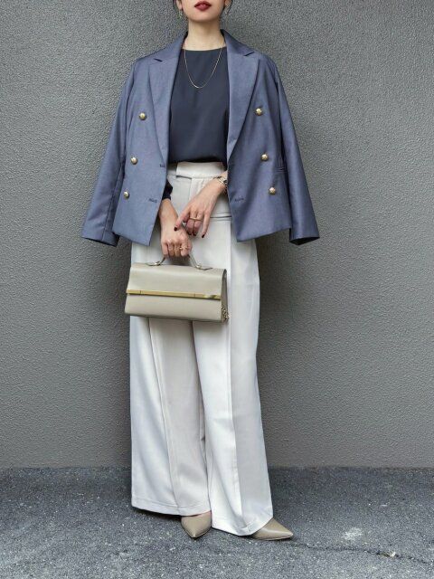白ワイドパンツコーデ2