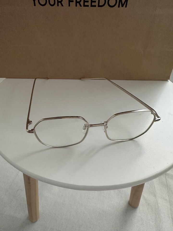 画像: ゴールド