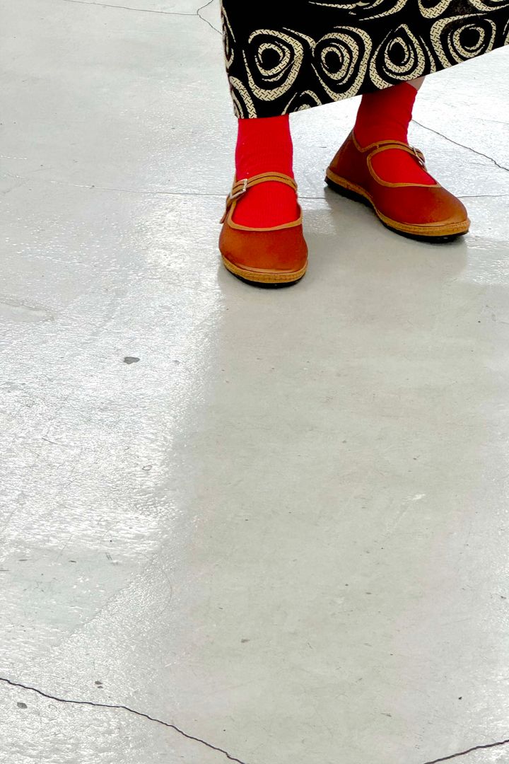 2025年春夏婦人靴◇ 新しい季節を楽しむ、きれいな色のフラットシューズ【ささやかですてきなもの 大谷有紀 vol.227】