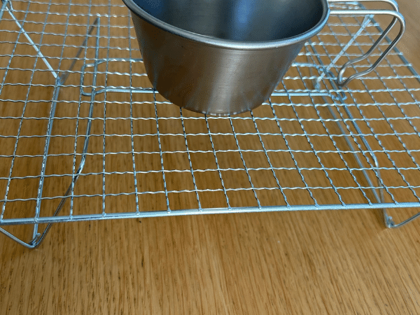 「買わないと損！」上級キャンパーが厳選！ダイソーで買えるコスパ最強の便利アイテム3選