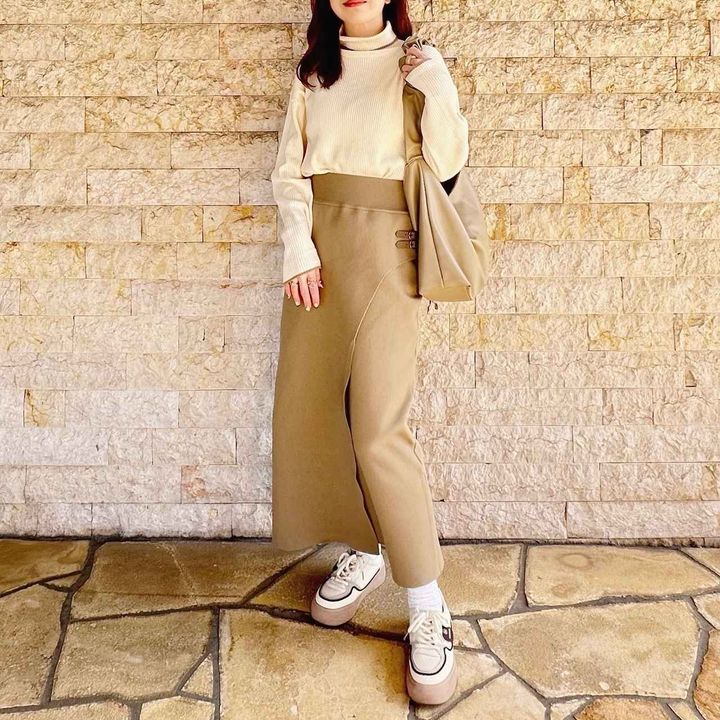 画像: 淡色コーデ