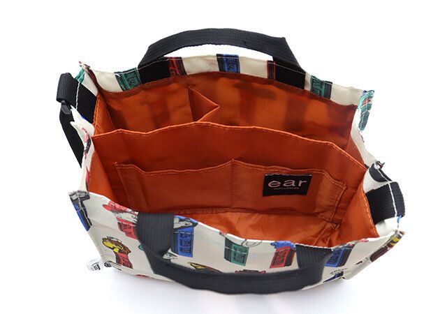 イア パピヨネ×ペッソバッグ付録レビュー仕切り付きの設計