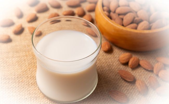 アーモンドミルク