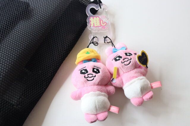 ダイソー 推し活ダブルフックカラビナ 使用例 バッグ