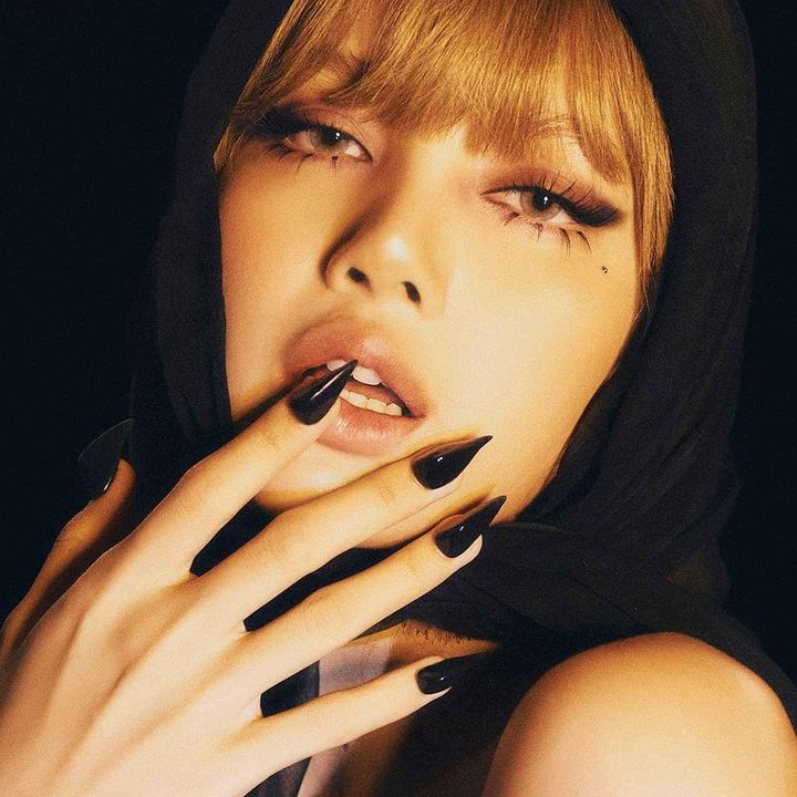 画像1: リサが日本で初めてソロイベントを開催