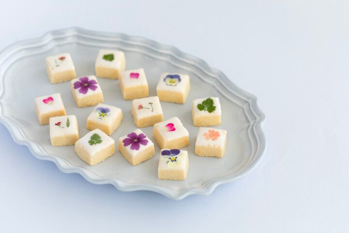 贈り物にしたい、気分がパッと華やぐ花のスイーツ11選