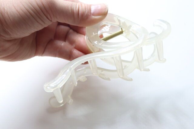 バンスクリップウネウネ