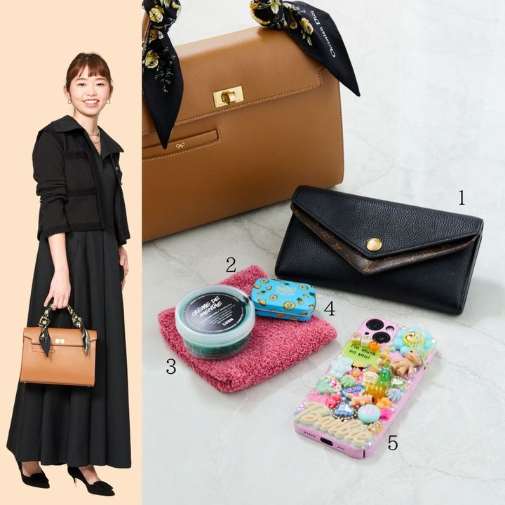 クラウドチームVERY山田絵梨のバッグの中身