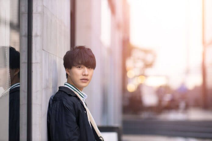 嫌いじゃなくて、愛情表現…⁉ 好きな人にそっけない男性の特徴3選