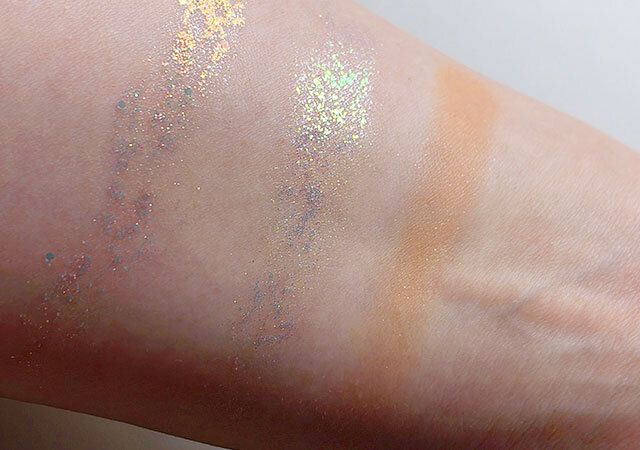 ダイソー KM チャームアイシャドウパレット 03 Kyumme 発色 ラメ