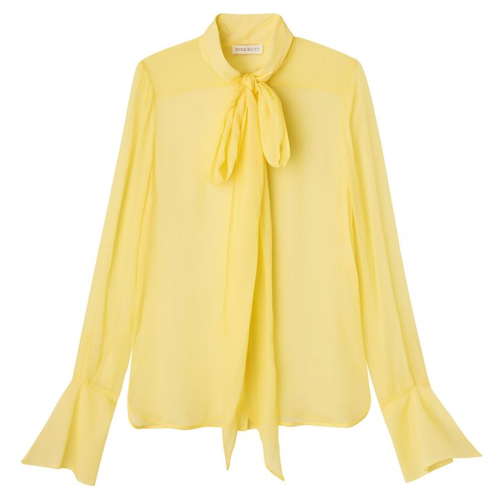 ブラウス ￥148,500／NINA RICCI