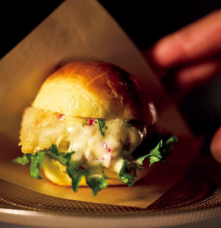 駒沢大学『ふかひれ専門店 鰭華』の「ひれオ・フィッシュ」