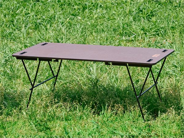 「何を買えば正解？」アイディアが画期的すぎる！キャンプを快適にするチェア＆テーブル
