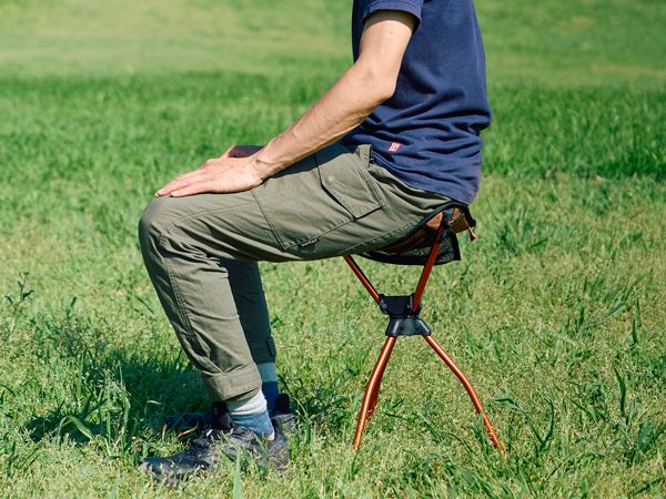「何を買えば正解？」アイディアが画期的すぎる！キャンプを快適にするチェア＆テーブル