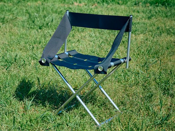 「何を買えば正解？」アイディアが画期的すぎる！キャンプを快適にするチェア＆テーブル