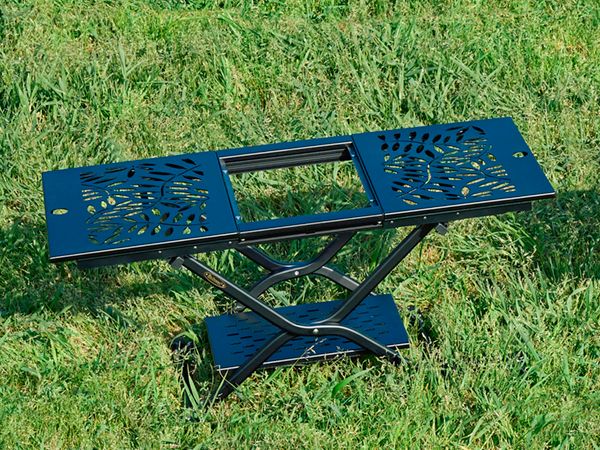 「何を買えば正解？」アイディアが画期的すぎる！キャンプを快適にするチェア＆テーブル