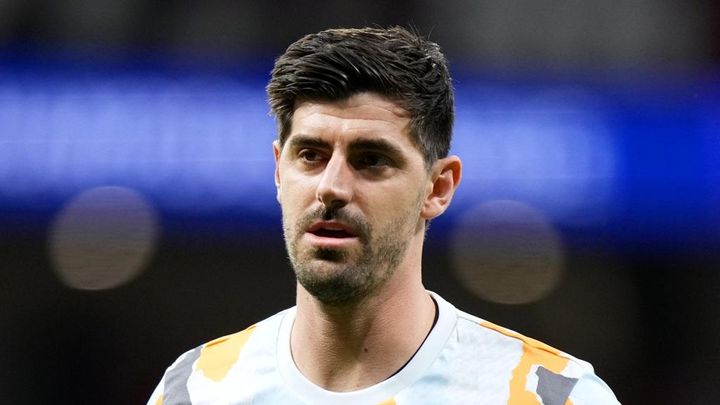 32歳の世界的守護神、ライバルGKの怒りの代表引退に返答…キャプテン騒動は完全否定「最大の誤報」