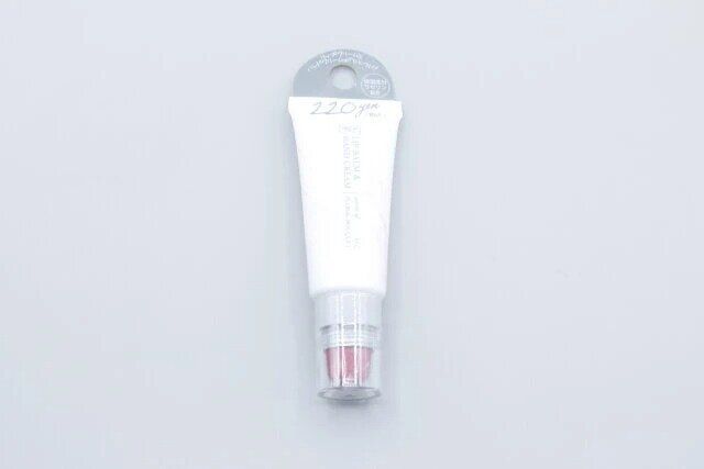 ダイソー リップアンドハンドクリーム パッケージ