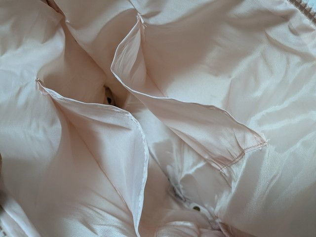 ハローキティリボンキルティングバッグ中